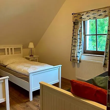 Rozmberk Hotell 3*